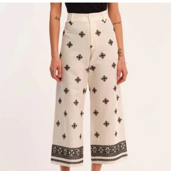 House of Harlow 1960 Pants - House of Harlow 1960 Cream and Black Patterned Pants